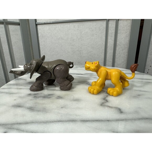 Vintage 1995 Fisher Price F-P Lion And Elephant Animal Poseable Figures - Picture 4 of 10